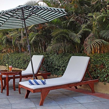 Temple Tree Hotel Shirdi Bagian luar foto