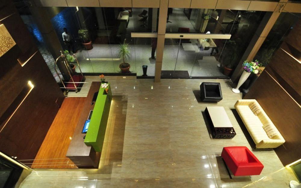 Temple Tree Hotel Shirdi Bagian luar foto